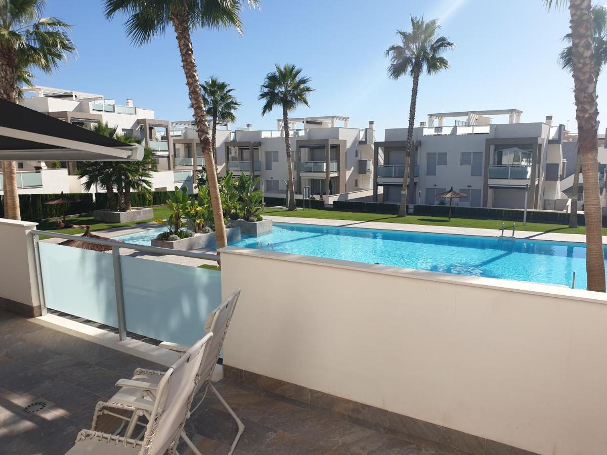 El Mirador Amelie Ground Floor Apartment In Torrevieja Punta Prima Wifi Pool And Close To Beach And Golf Exterior photo